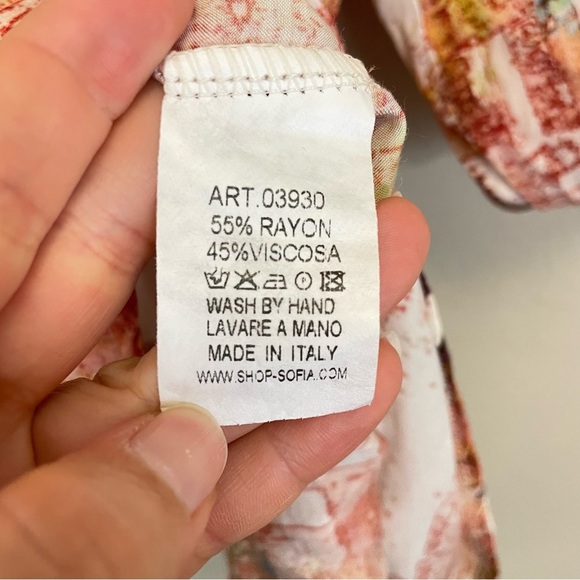 Sofia Made in Italy 3/4 Sleeve Ruffle Neck Satin Eloise Blouse One Size - Picture 7 of 7